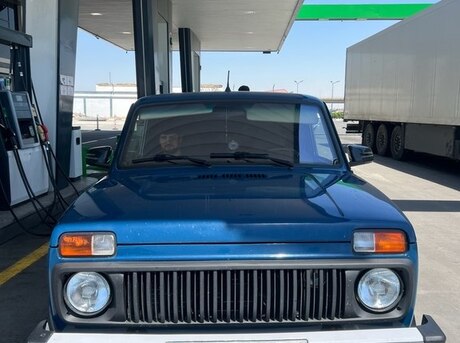 LADA (VAZ) Niva 2014