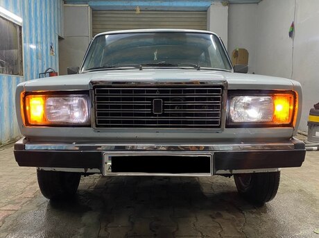 LADA (VAZ) 2107 2004