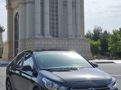 Hyundai Accent 2022