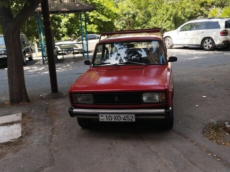 LADA (VAZ) 2104 1990