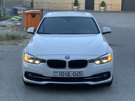 BMW 328 2016