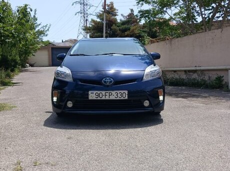 Toyota Prius 2012