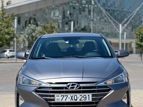 Hyundai Elantra 2018