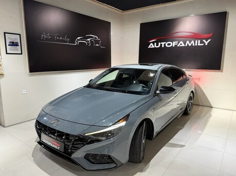 Hyundai  2022