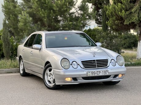 Mercedes E 200 2001