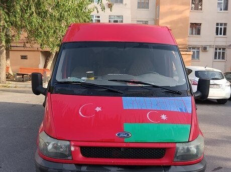 Ford Transit 2000