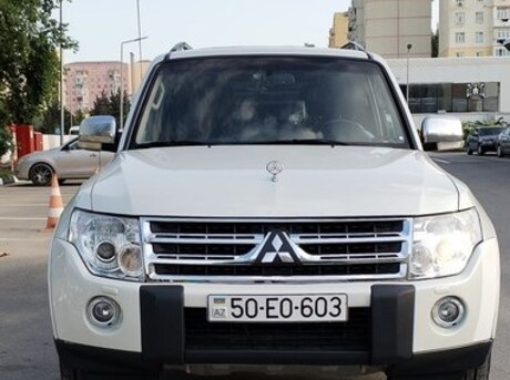 Mitsubishi Pajero 2008