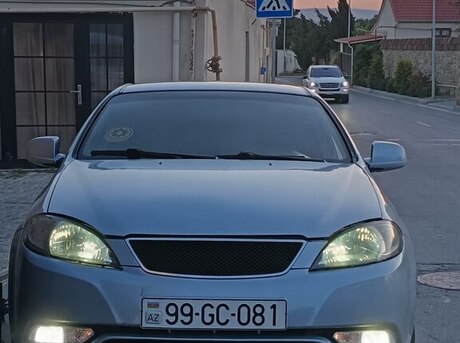 Daewoo Gentra 2013