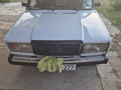 LADA (VAZ) 2107 1999