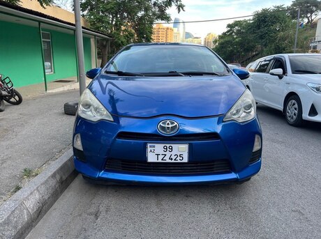 Toyota Prius C 2012