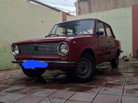 LADA (VAZ) 2111 1975