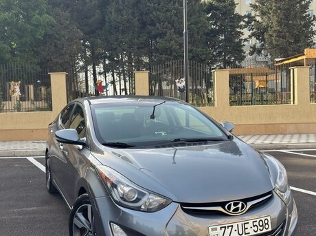 Hyundai Elantra 2015