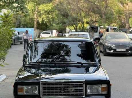 LADA (VAZ) 2107 2010