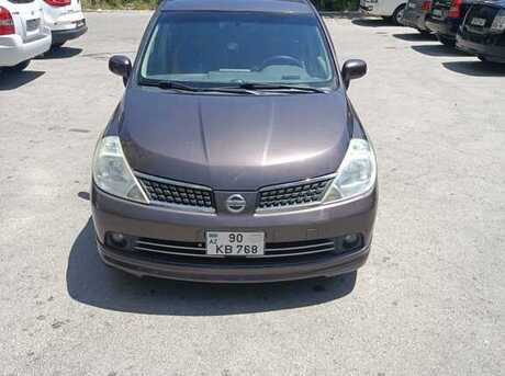 Nissan Tiida 2008