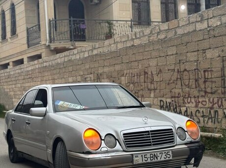 Mercedes E 220 1995