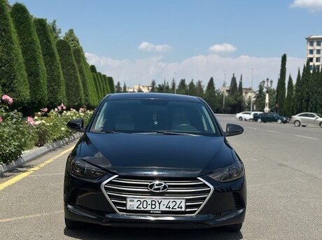 Hyundai Elantra 2018