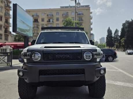 Toyota FJ Cruiser