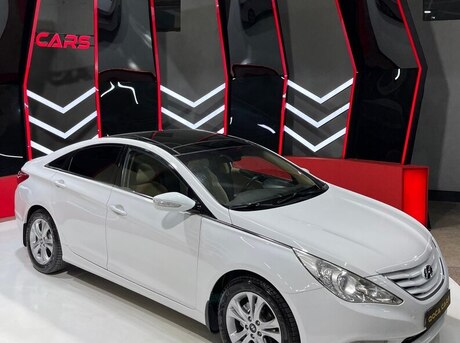 Hyundai Sonata 2010