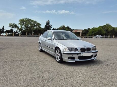 BMW 325 2000