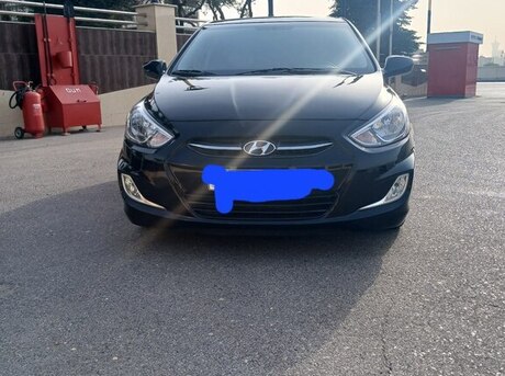 Hyundai Accent 2015