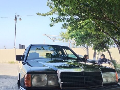 Mercedes 190 1993