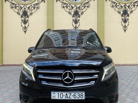 Mercedes V 220