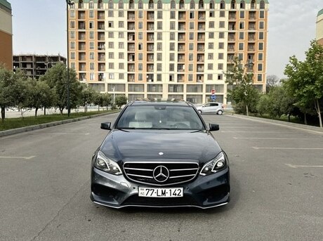 Mercedes E 200 2014