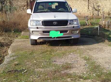 Toyota Land Cruiser 2002