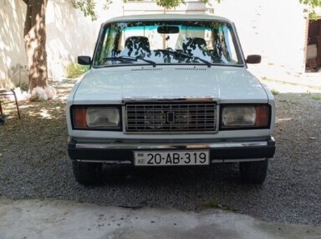 LADA (VAZ) 2107 2005