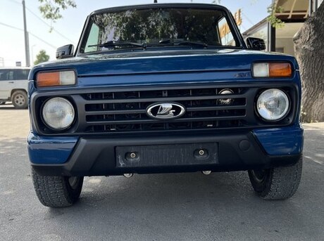 LADA (VAZ) Niva 2013