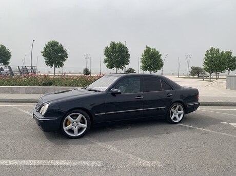 Mercedes E 280 2000