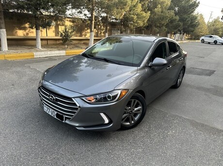 Hyundai Elantra 2017