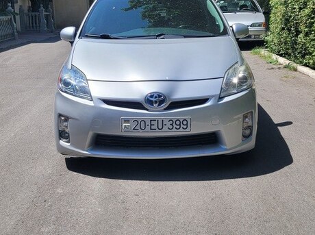 Toyota Prius 2011