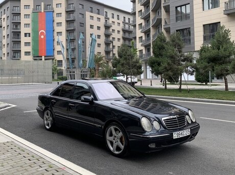 Mercedes E 280 2000