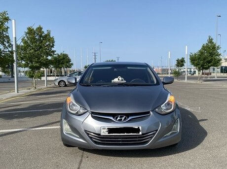 Hyundai Elantra 2015