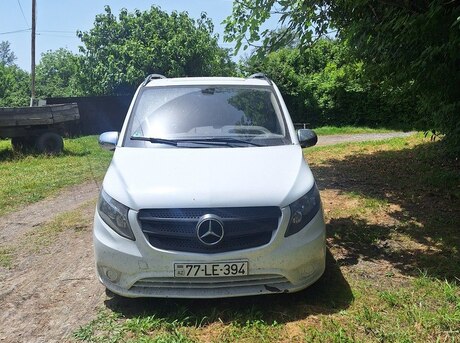 Mercedes Vito 109 2015