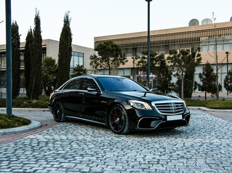 Mercedes S 63 AMG 4MATIC