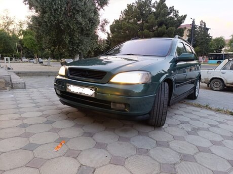 Opel Astra 2000