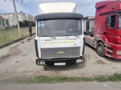 MAZ 642208
