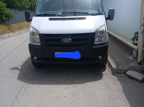 Ford Transit 2010