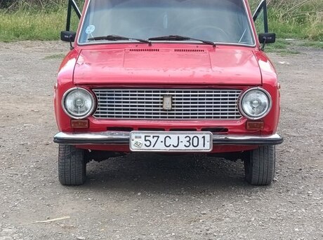 LADA (VAZ) 21011 1983