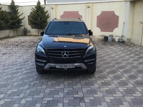 Mercedes ML 350 4MATIC 2013