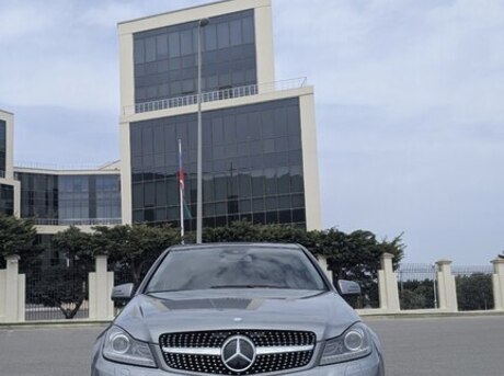 Mercedes C 220 d 2012