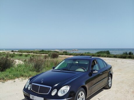 Mercedes E 240 2005