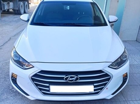 Hyundai Avante 2016