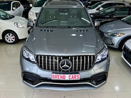 Mercedes GLS 450 4MATIC