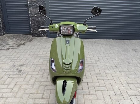 Vespa SXL 150