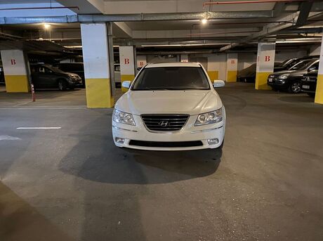 Hyundai Sonata 2008