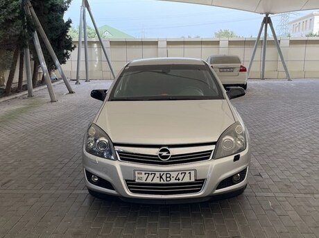 Opel Astra 2009