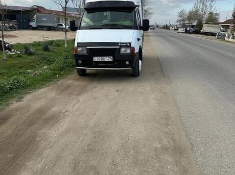 GAZ 33021 2001